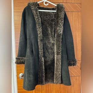 Blue Duck genuine shearling sheepskin coat black reversible, XS 4,previous owned